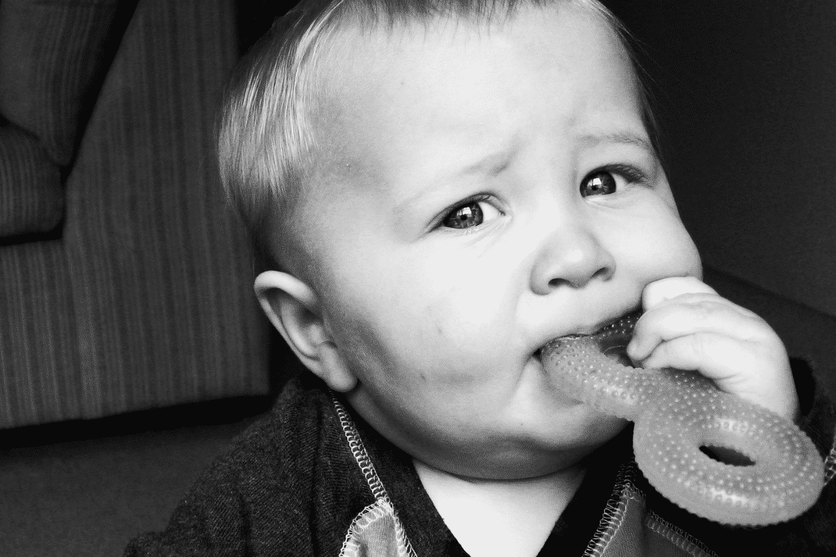 Teething can cause frothy, foamy baby poop