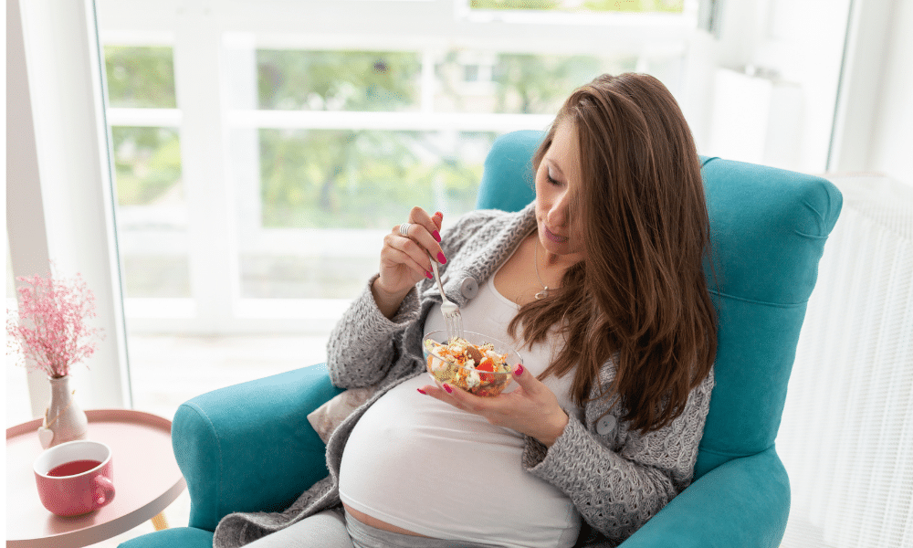 pregnant woman eating